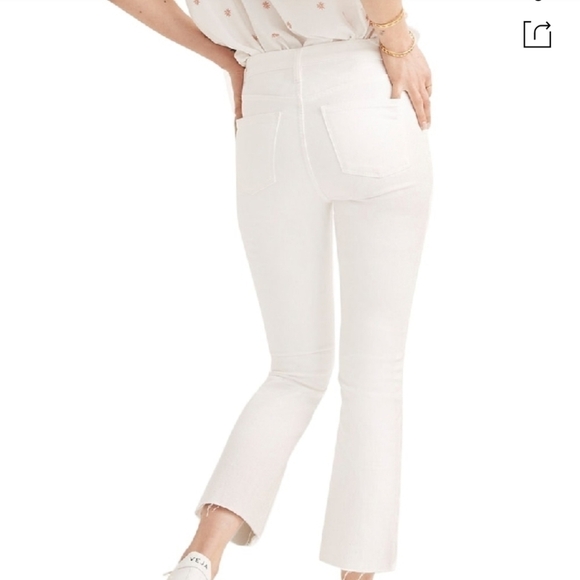 Madewell - Picture 2 of 8